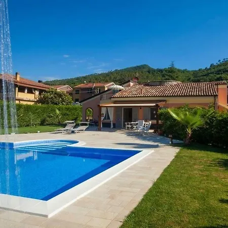 Villa Jack Garlenda